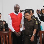 Majelis hakim memvonis WNA asal Nigeria pengedar sabu seberat 7.075,9 gram serta kepemilikan ganja seberat 301,1 gram tersebut dengan hukuman seumur atau lebih ringan dibandingkan tuntutan mati yang diberikan JPU Kejari Depok